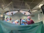 Allievi di biomedica in sala operatoria